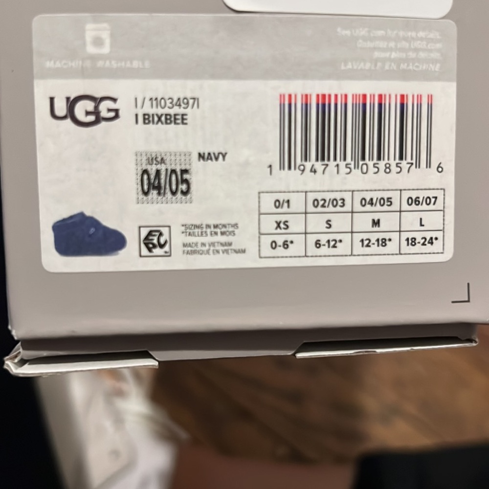 Baby UGGS - Picture 2 of 2